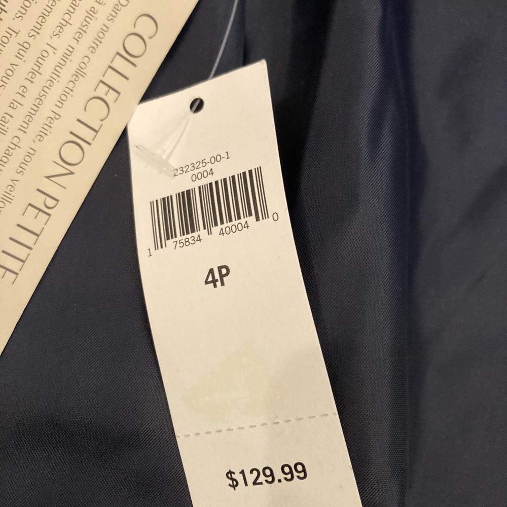 Banana Republic Classic Navy Blazer w/ Satin Lapel Business Chic Women’s 4P NWT - Picture 5 of 12